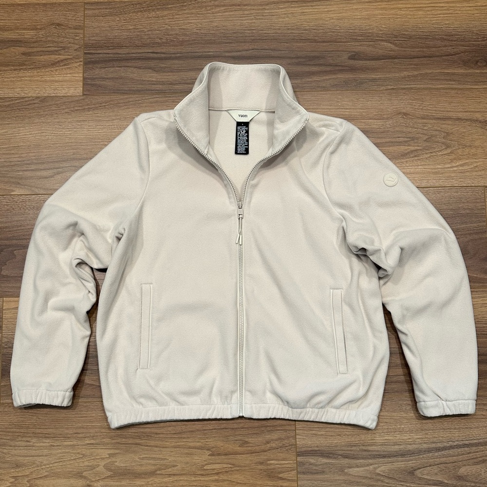 Vuori Women's Aspen Full Zip Jacket in Dune Size Large - Picture 3 of 16